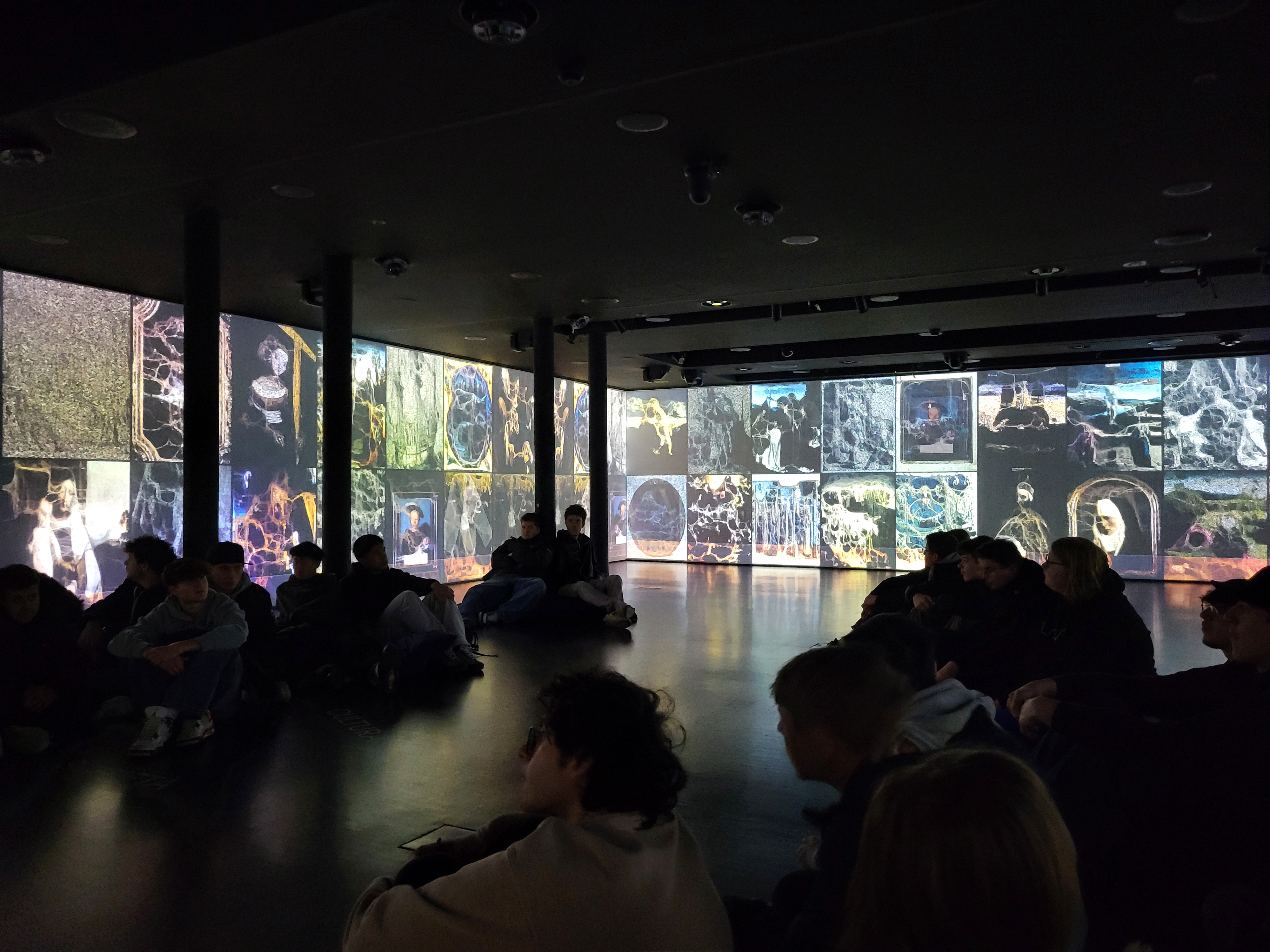 gallery1